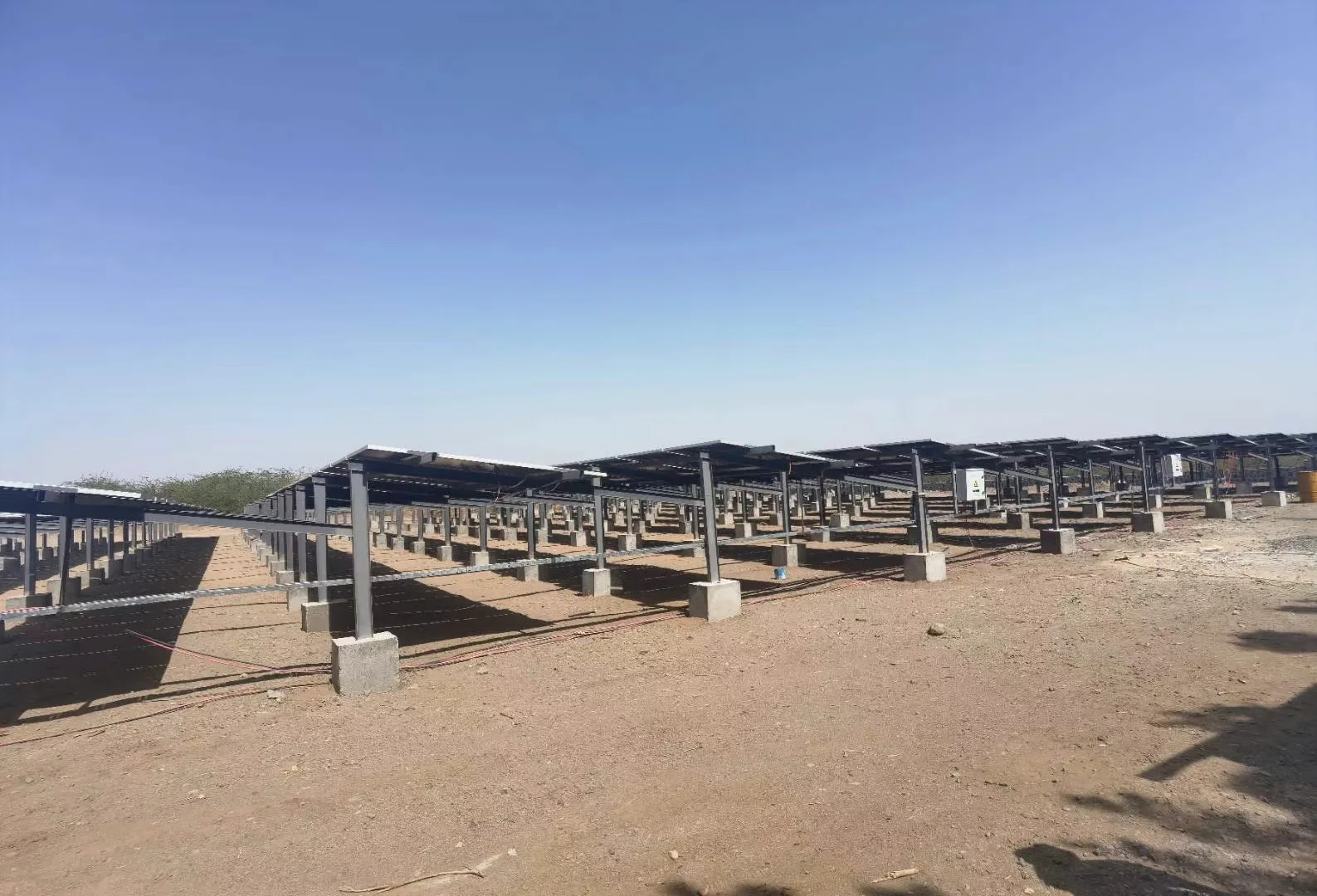 也门 1MWh 储能项目现场